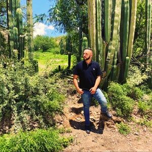 Meet your Posher, Jorge